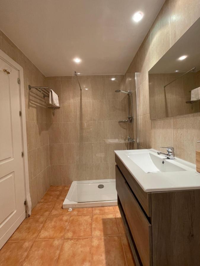 Estudio primera Linea 50 mtrs playa. Fibra 600Mb Marbella Exterior foto