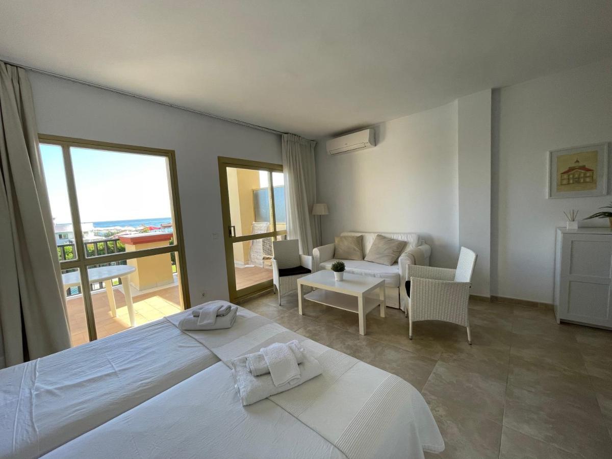 Estudio primera Linea 50 mtrs playa. Fibra 600Mb Marbella Exterior foto